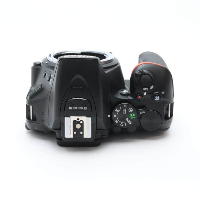 D5600 ボディ