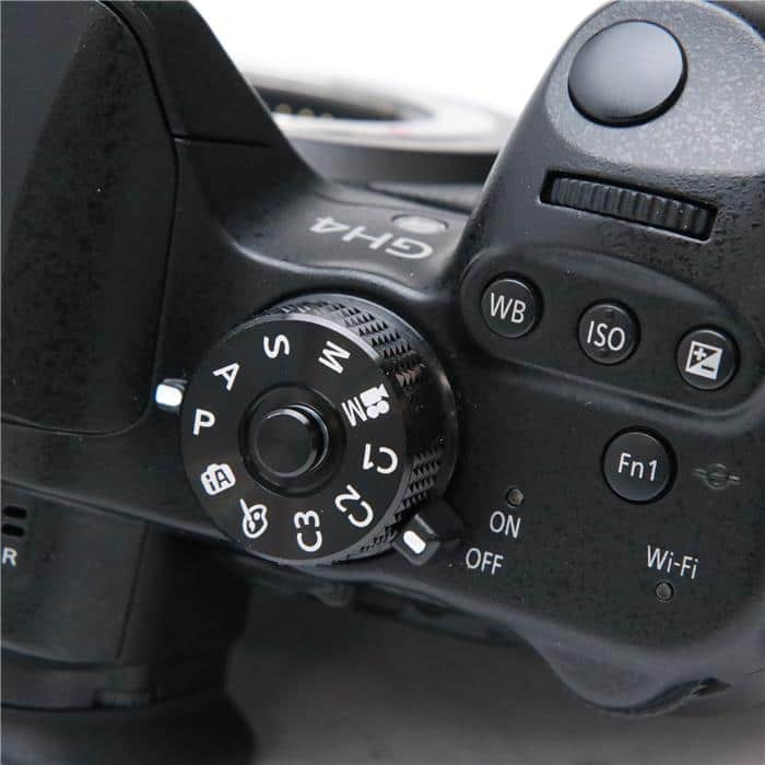 中古)Panasonic (パナソニック) LUMIX DMC-GH4（商品ID：3717015519072