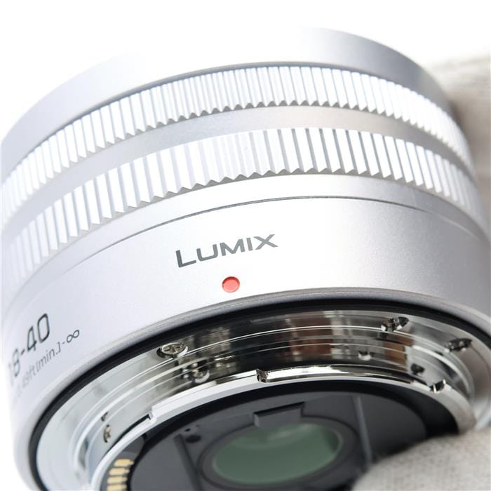 中古)Panasonic (パナソニック) LUMIX S 18-40mm F4.5-6.3 シルバー
