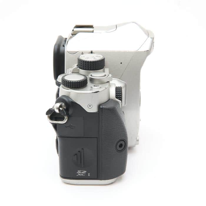 PENTAX - PENTAX KP ボディ シルバー Kシリーズ ペンタックス デジタル一眼 PENTAX KP ボディ