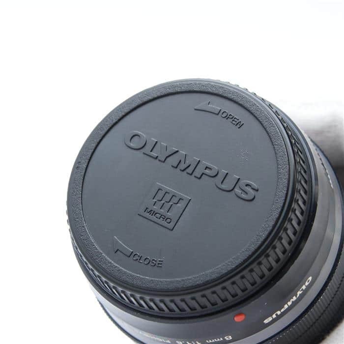 明るい魚眼レンズ　OLYMPUS M.ZUIKO 8mm F1.8 独特の広さや歪みを楽しみたくなる魚眼レンズ――オリンパス「M