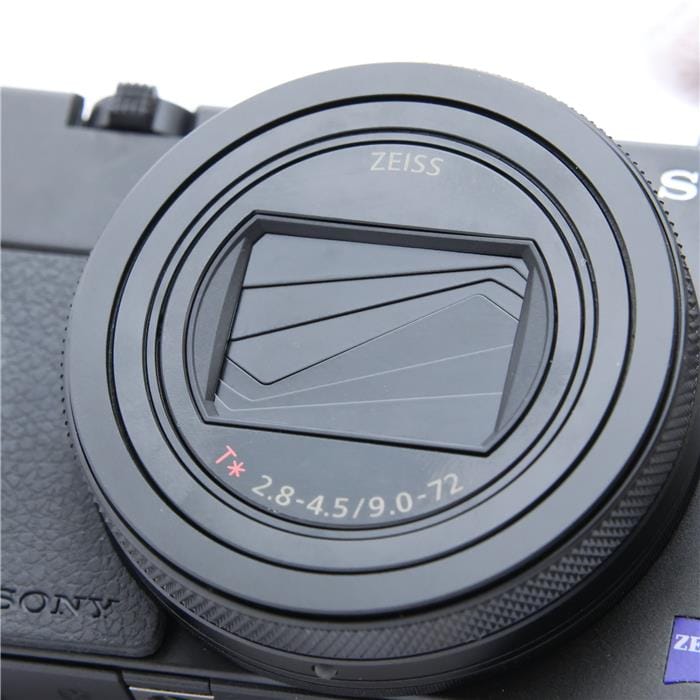 Cyber-shot DSC-RX100M7