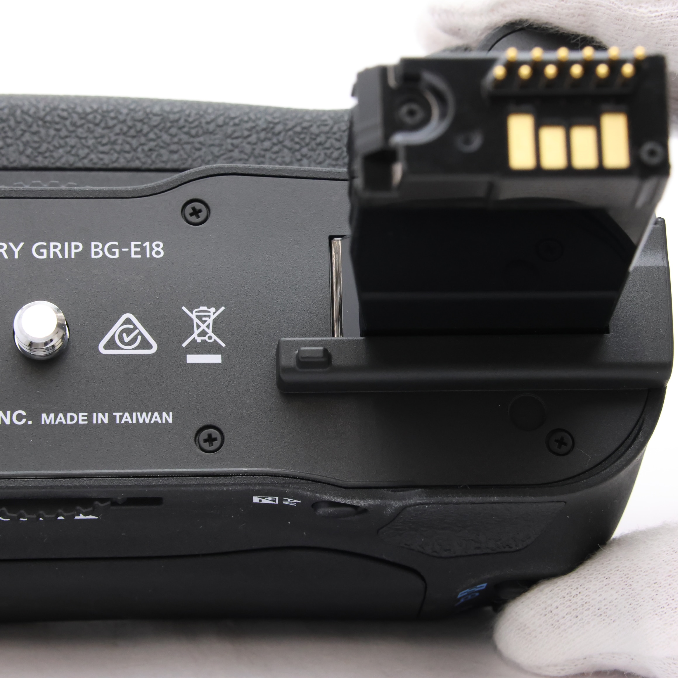 中古)Canon (キヤノン) バッテリーグリップ BG-E18（商品ID