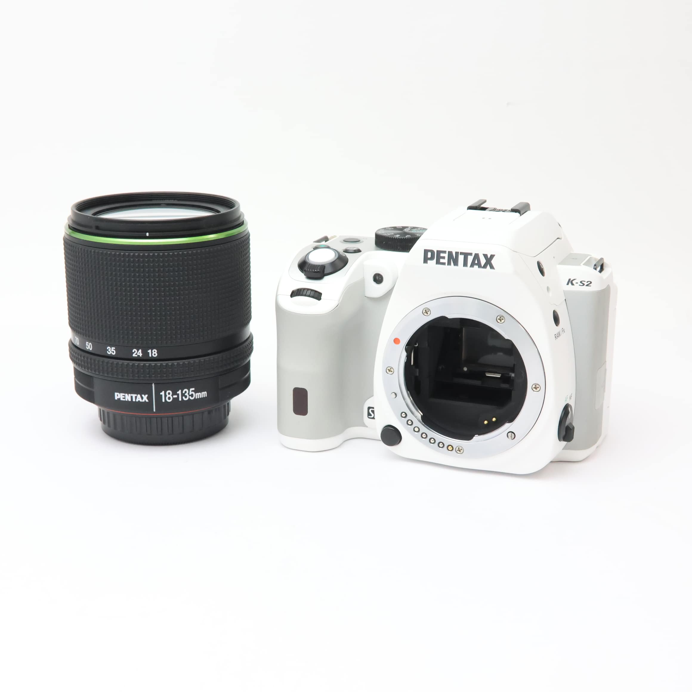 中古)PENTAX (ペンタックス) K-S2 18-135WRレンズキット ホワイト 