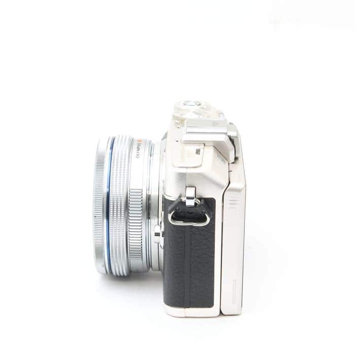 OLYMPUS - すぐ撮れるセット＆手ぶれ補正＆Wバッテ リー★オリンパス E-510 オリンパス ニュースリリース： ボディー内手ぶれ補正機構を搭載