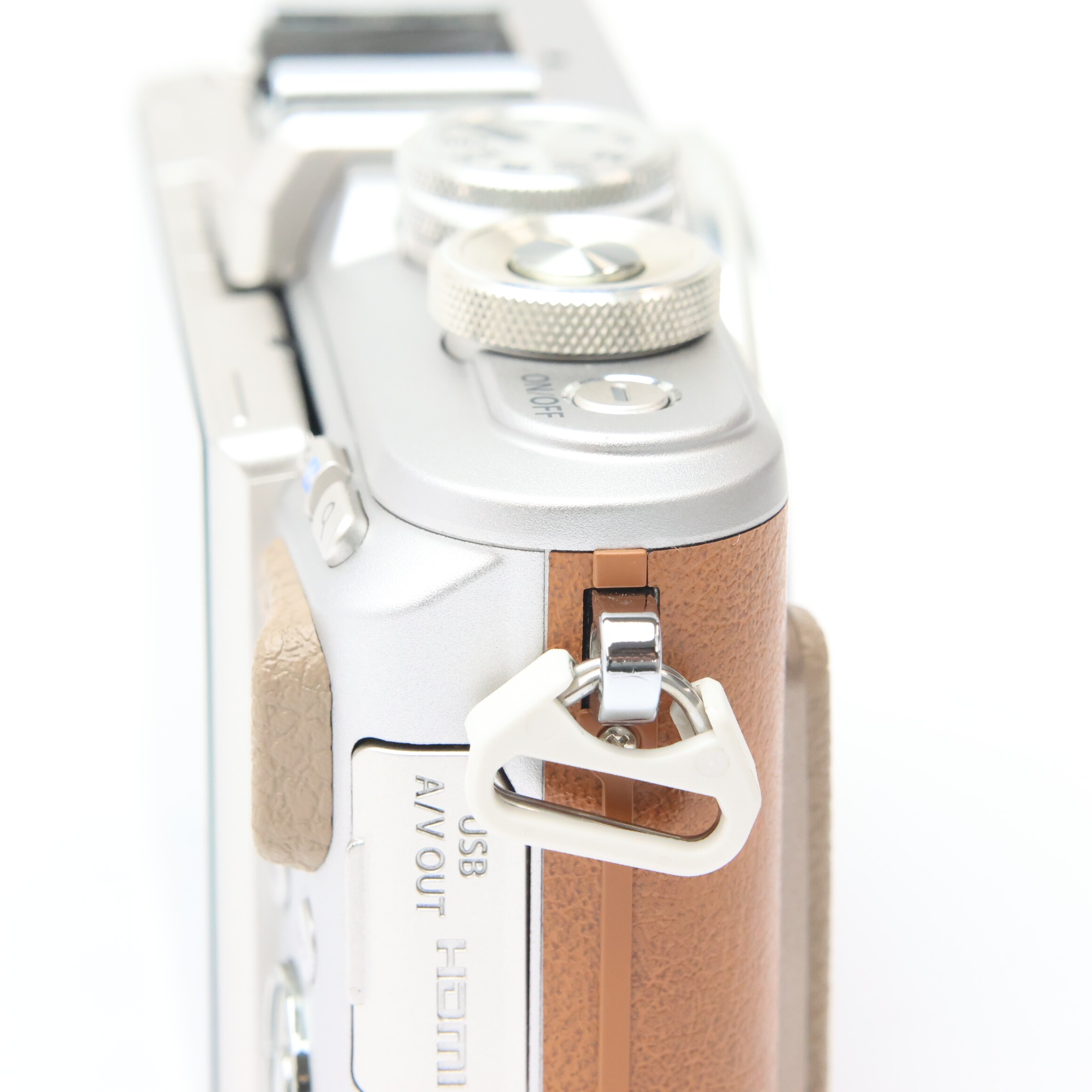 中古)OLYMPUS (オリンパス) PEN E-PL8 EZダブルズームキット ブラウン 