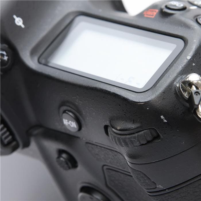 中古)Nikon (ニコン) D5 ボディ（XQD-Type）（商品ID：3717020800097