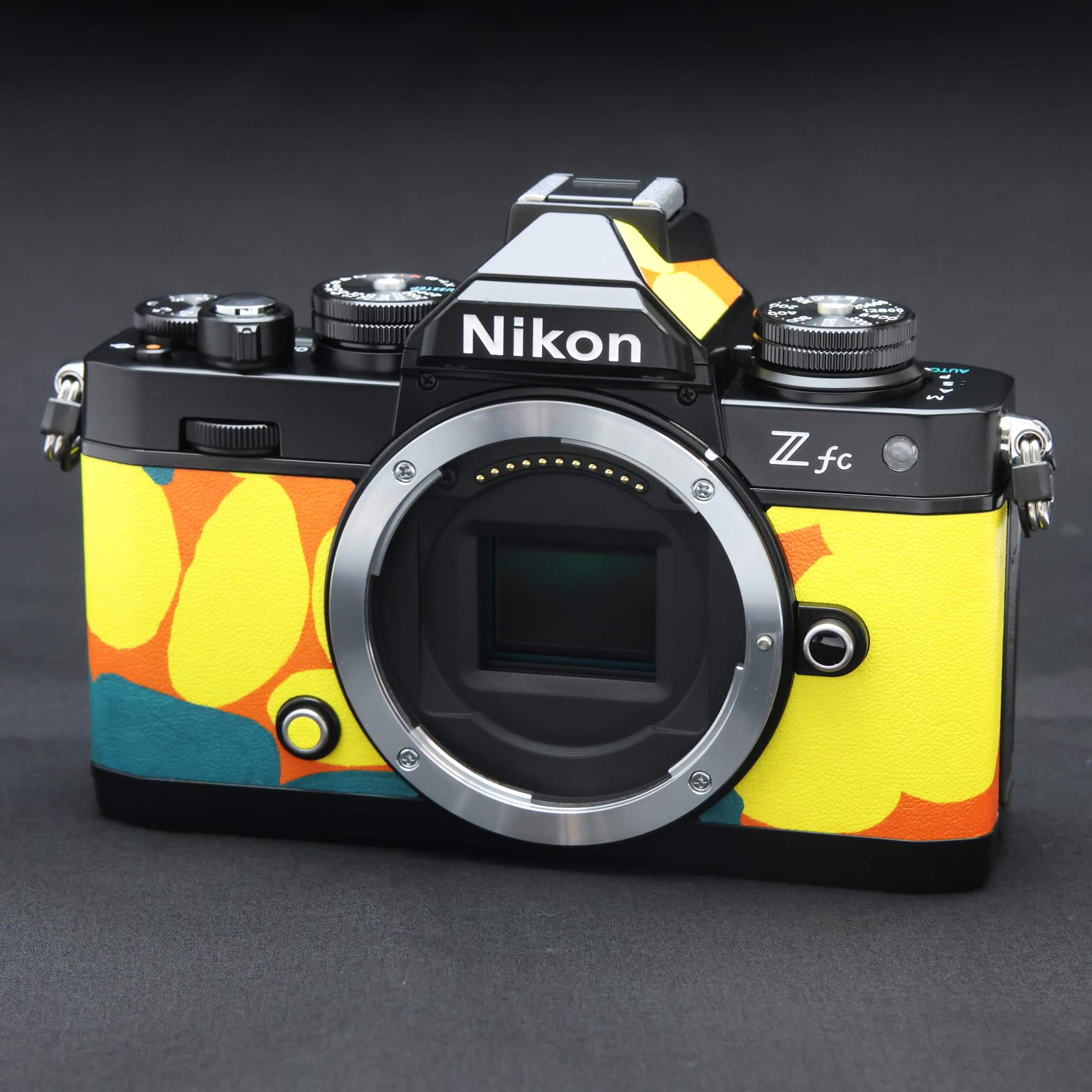 中古)Nikon (ニコン) Z fc ボディ HERALBONY ブラック（商品ID