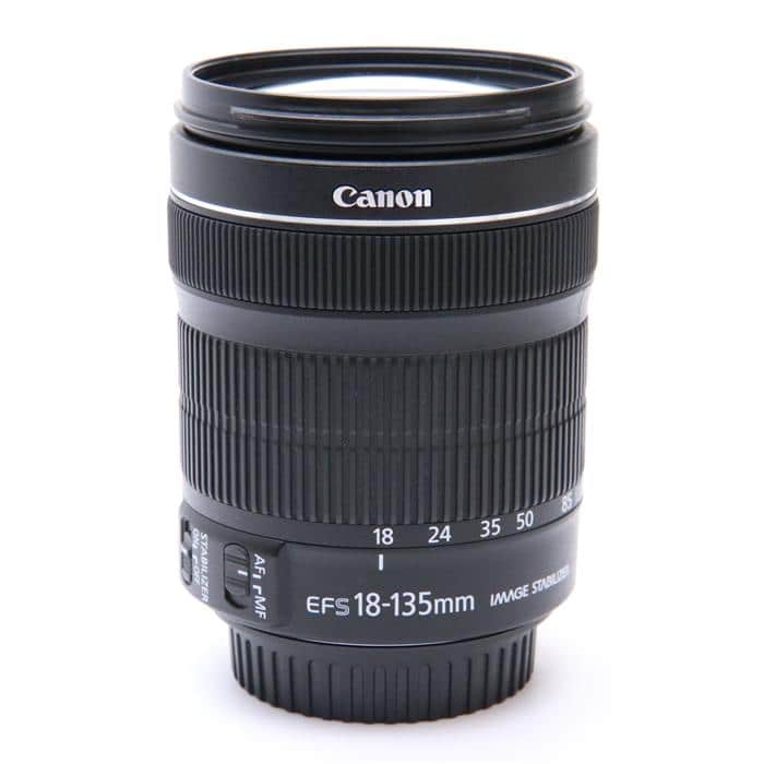 新品 Canon EF-S 18-135mm F3.5-5.6 IS USM