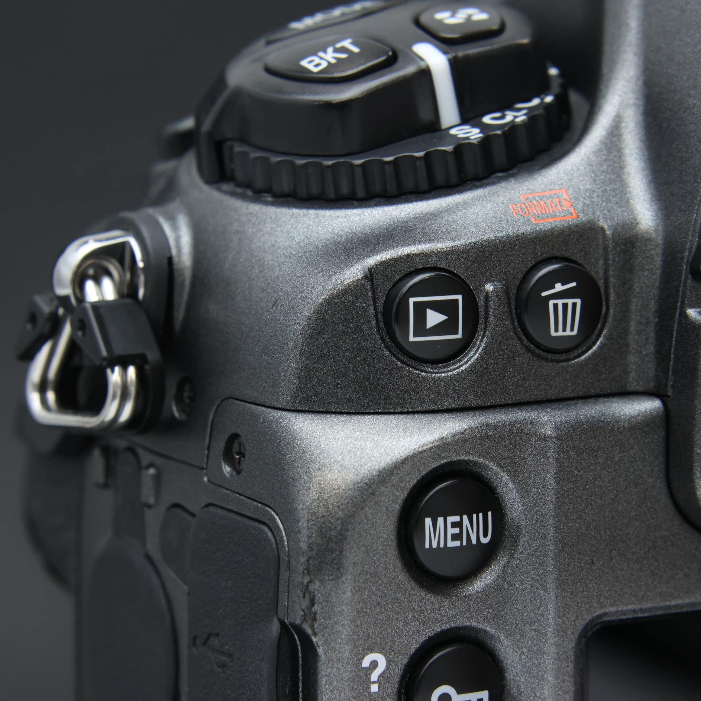 S回数2351回♪Nikon D5100 ボディ♪ Amazon | Nikon デジタル一眼レフカメラ D5100 ボディ | デジタル一眼