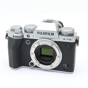 FUJIFILM (フジフイルム) X-T5 ボディ シルバー」の商品検索結果