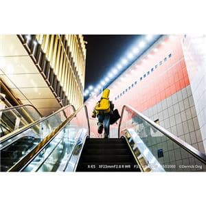 FUJIFILM (フジフイルム) X-E5 XF23mm F2.8 R WRレンズキット ブラック