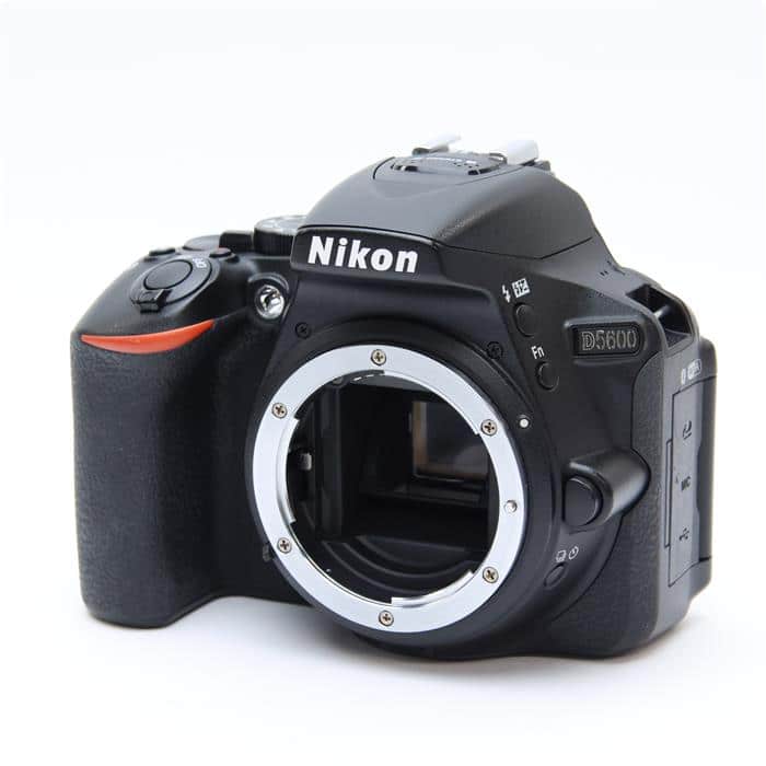 【ショット数19274回】Nikon D5600 ボディ ショット数19274回】Nikon D5600 ボディ カメラ