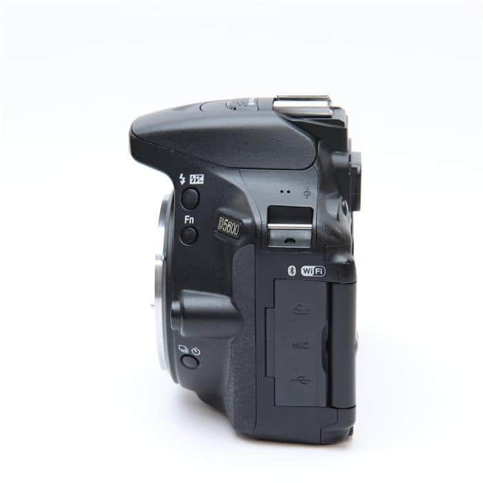 中古)Nikon (ニコン) D5600 ボディ（商品ID：3717021558102