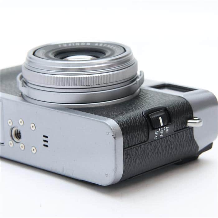 中古)FUJIFILM (フジフイルム) FinePix X100（商品ID：3717022148104