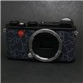 Leica (ライカ) CL URBAN JUNGLE by JEAN PIGOZZI (ボディのみ)