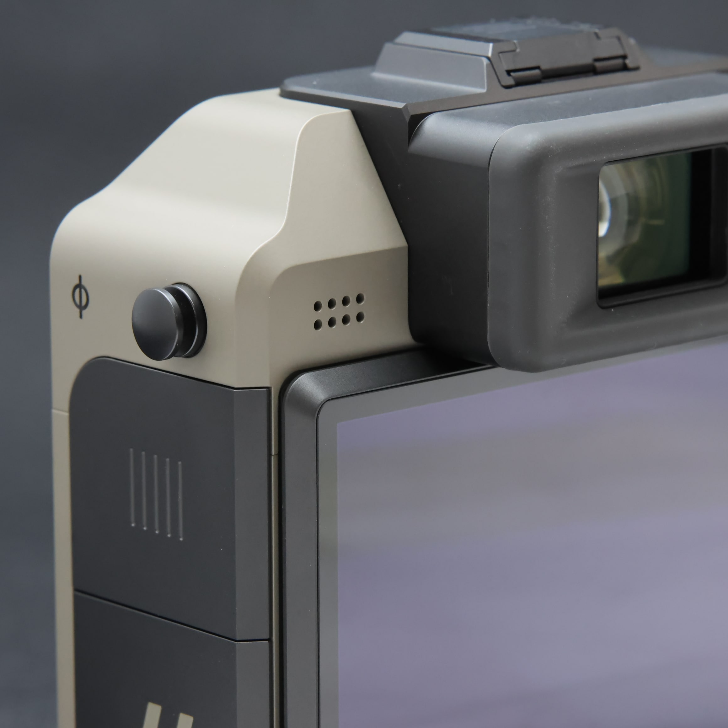 中古)HASSELBLAD (ハッセルブラッド) X2D 100C Earth Explorer Limited