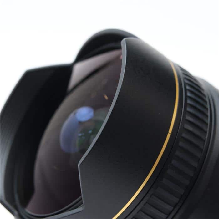 AF DX Fisheye-Nikkor 10.5mm F2.8G ED