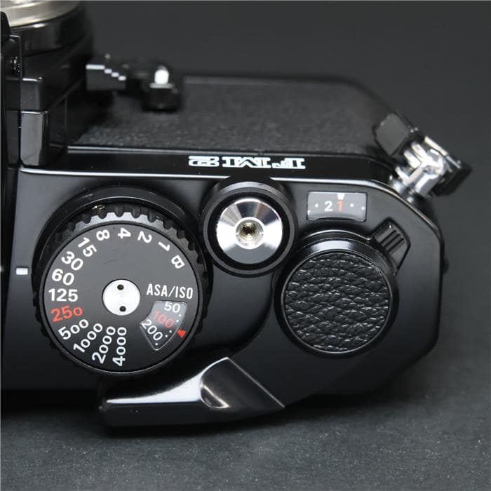 新品級 ニコン NEW FM2 ブラック フィルム　モルト新品交換済 M126 中古)Nikon (ニコン) New FM2 ブラック（商品ID：3717019090119）詳細