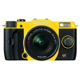 PENTAX (ペンタックス) Q7 ズームレンズキット イエロー