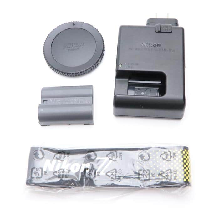 Nikon 煮立て D5300 ボディ ジャンク バッテリー3つ、バッテリー  