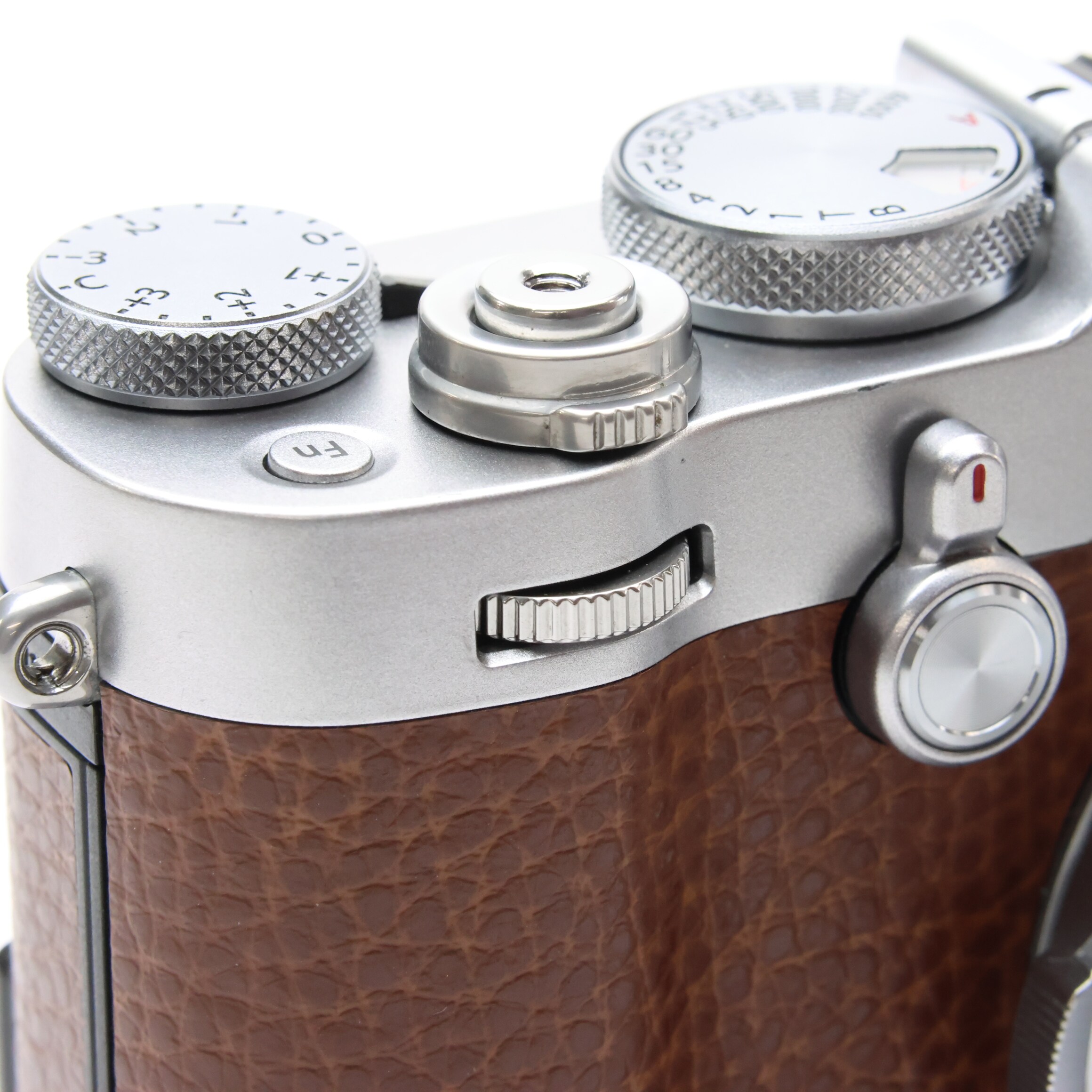 中古)FUJIFILM (フジフイルム) X100F ブラウン（商品ID：3717030052127 