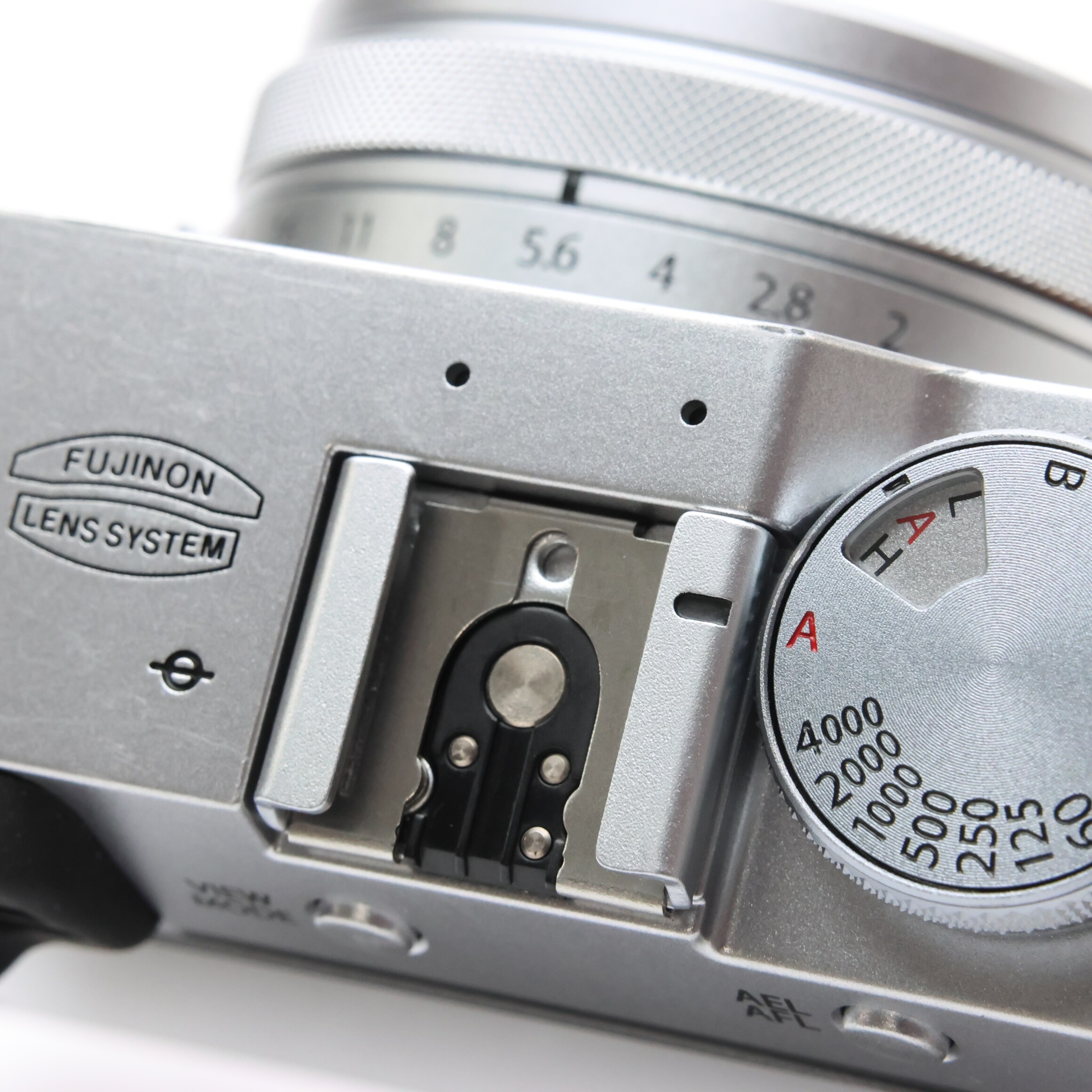 中古)FUJIFILM (フジフイルム) X100F ブラウン（商品ID：3717030052127 