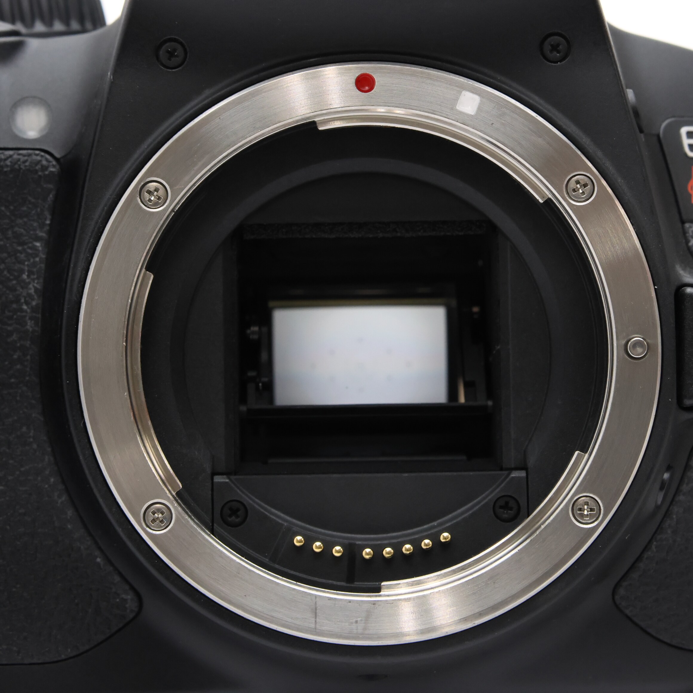 中古)Canon (キヤノン) EOS Kiss X6i EF-S18-55 IS II レンズキット 