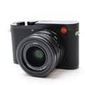 Leica (ライカ) Q2
