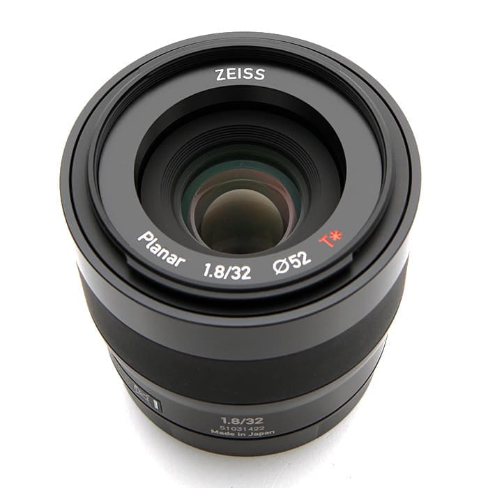 Carl Zeiss (カールツァイス Touit 32mm F1.8 ソニーE