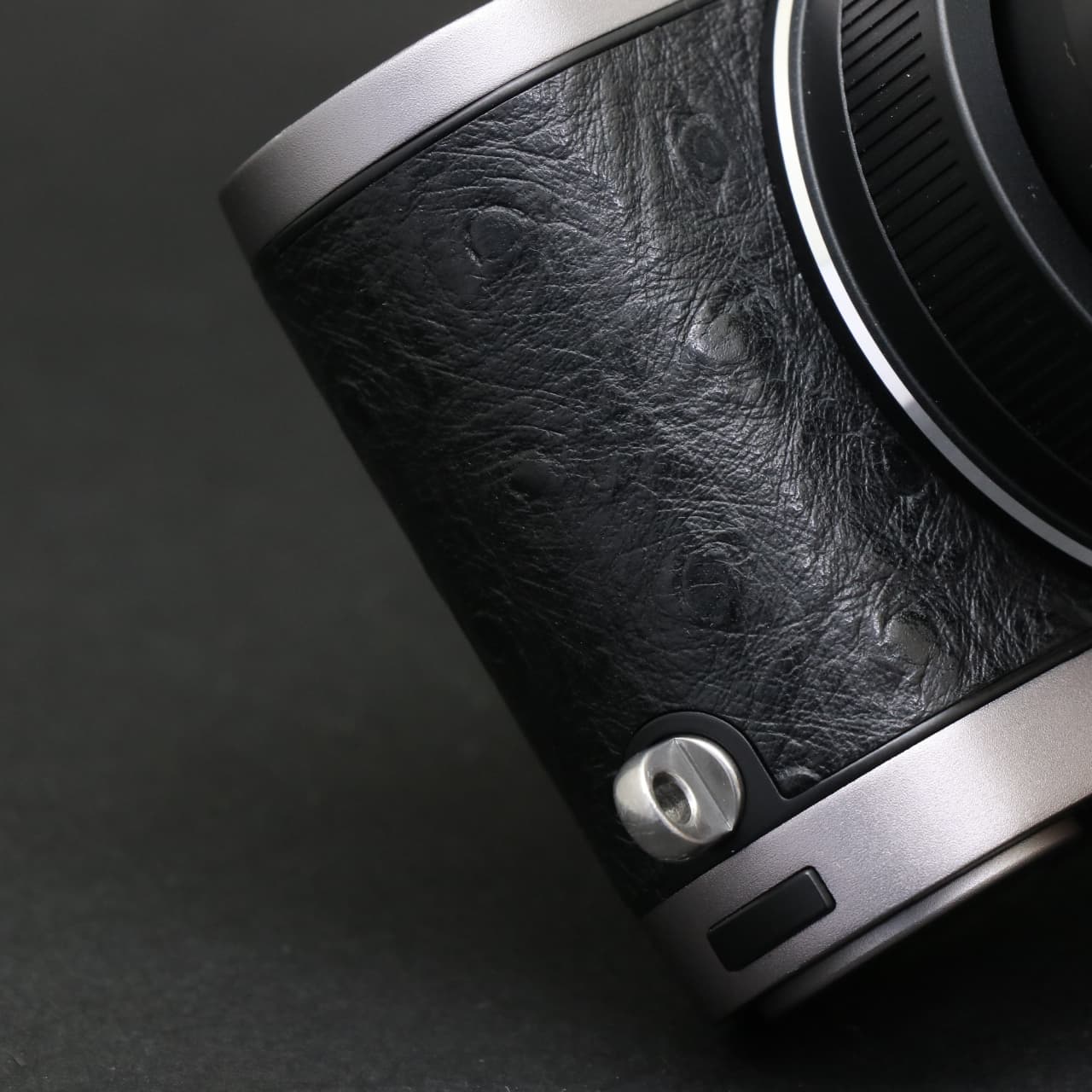 中古)Leica (ライカ) X1 BLACK EMBOSSED OSTRICH LIMITED（商品ID