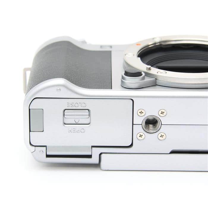 中古)FUJIFILM (フジフイルム) X-A5 レンズキット シルバー（商品ID