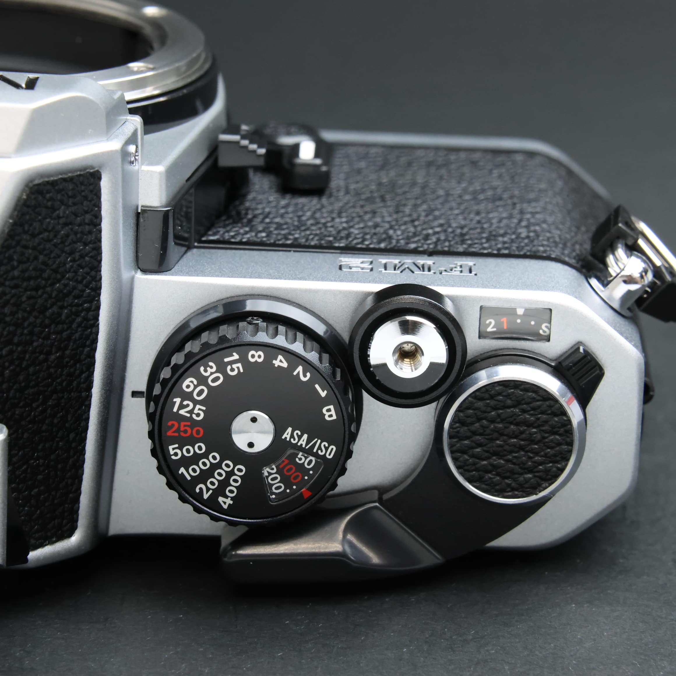 中古)Nikon (ニコン) New FM2 シルバー（商品ID：3717020426143）詳細