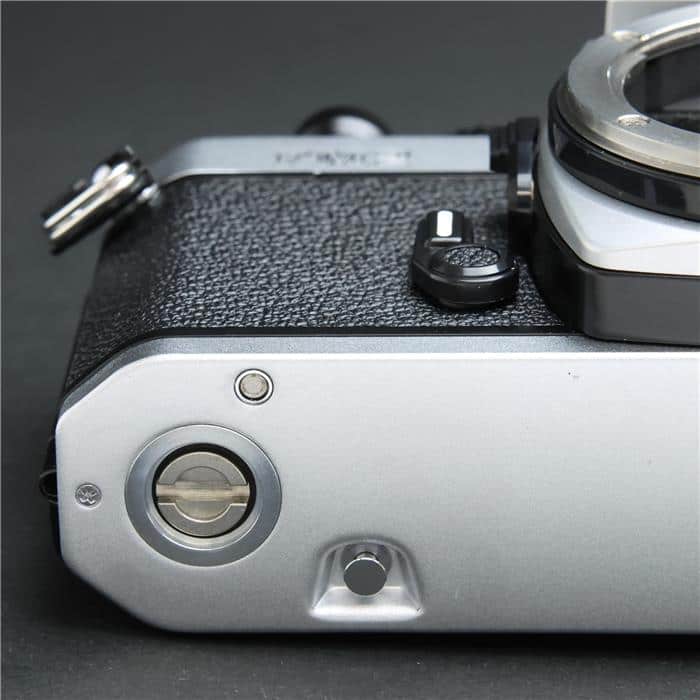 中古)Nikon (ニコン) New FM2 シルバー（商品ID：3717020426143）詳細