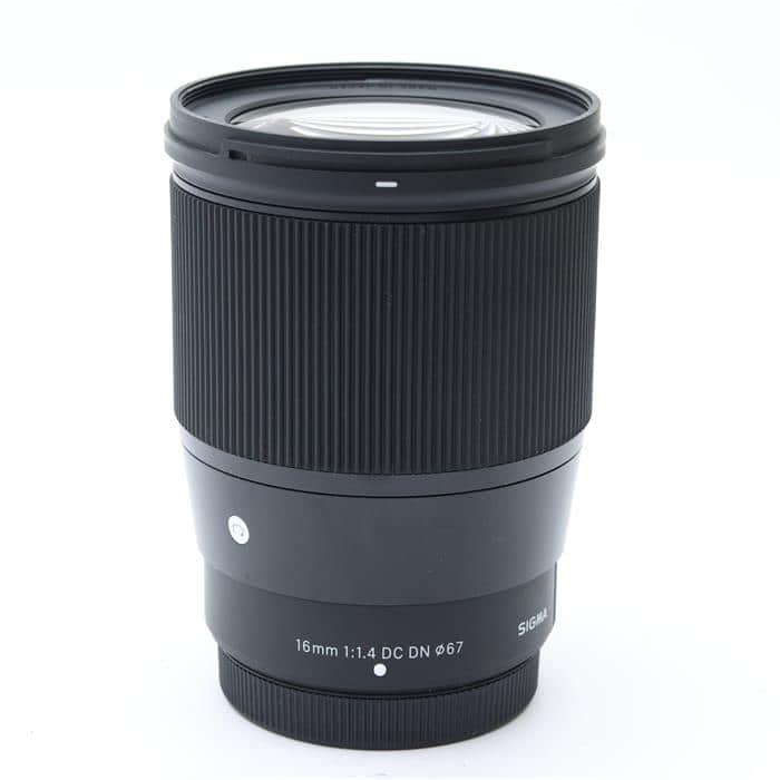 Contemporary 16mm F1.4 DC DN (フジフイルムX用)