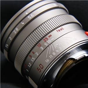 LEICA - 【中古】(ライカ) Leica ズミルックス M50/1.4 フード組込 チタン 中古)Leica (ライカ) ズミルックス M50mm F1.4 フード組込