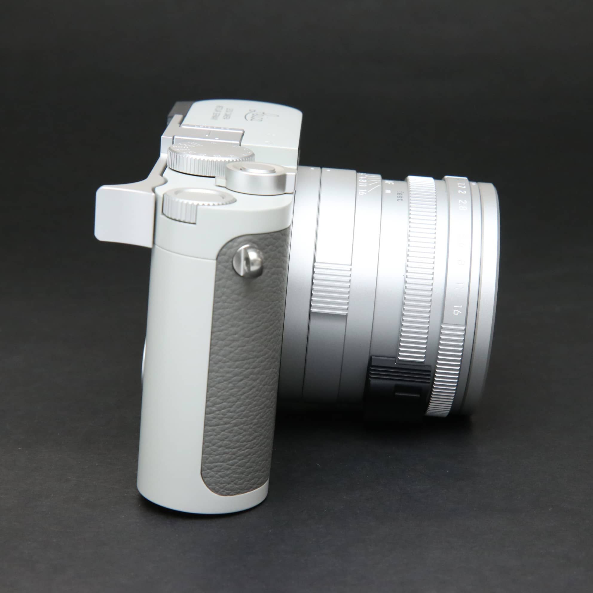 中古)Leica (ライカ) Q2 Ghost by HODINKEE セット（商品ID