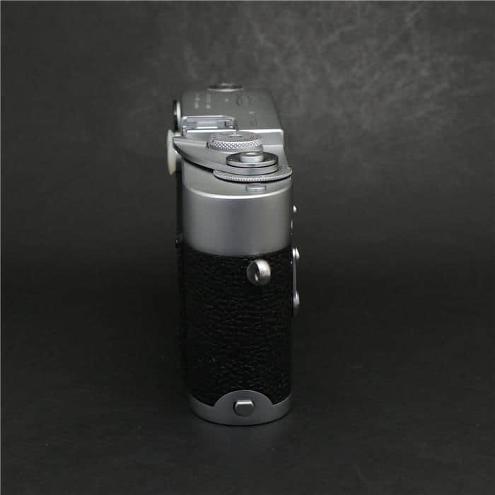 Leica M2 セルフタイマー付 1960年ドイツ製　フィルムカメラ 中古)Leica (ライカ) M2 (セルフタイマー付き)（商品ID