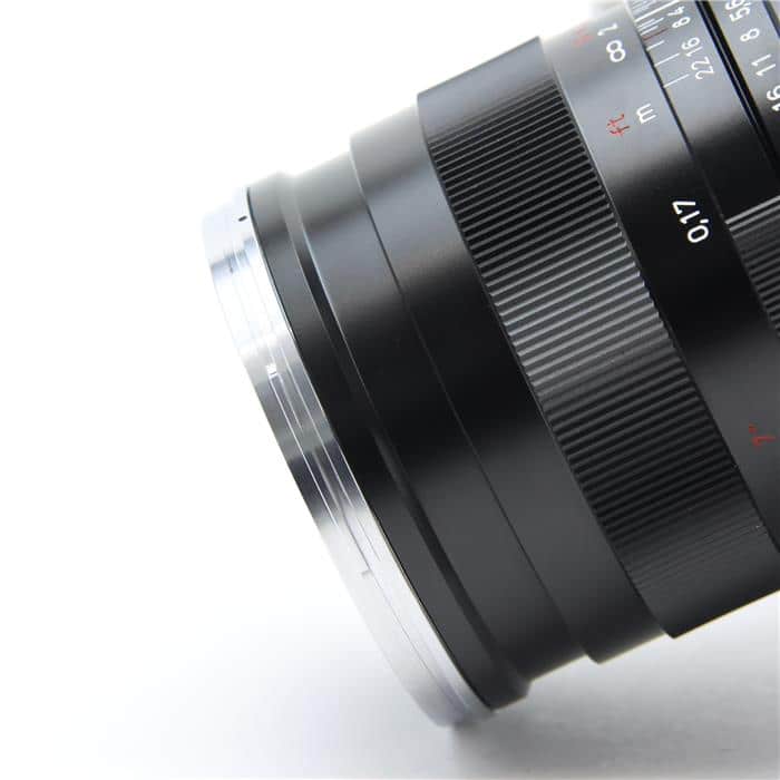 Distagon T* 25mm F2.8 ZS(M42用)