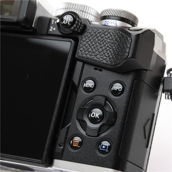 中古)OM SYSTEM（オーエムシステム） OM-5 14-150mm II レンズキット