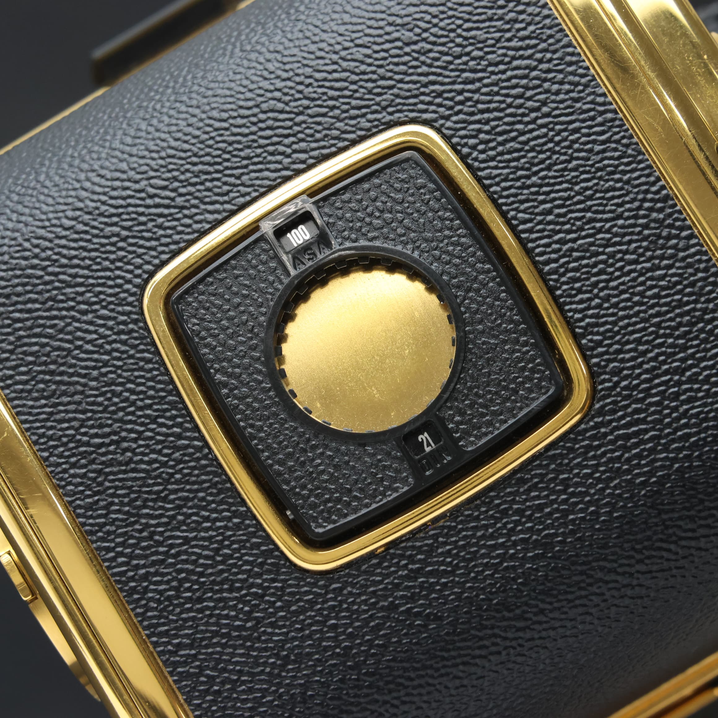 中古)HASSELBLAD (ハッセルブラッド) 500C/M ゴールド 標準セット(CF80