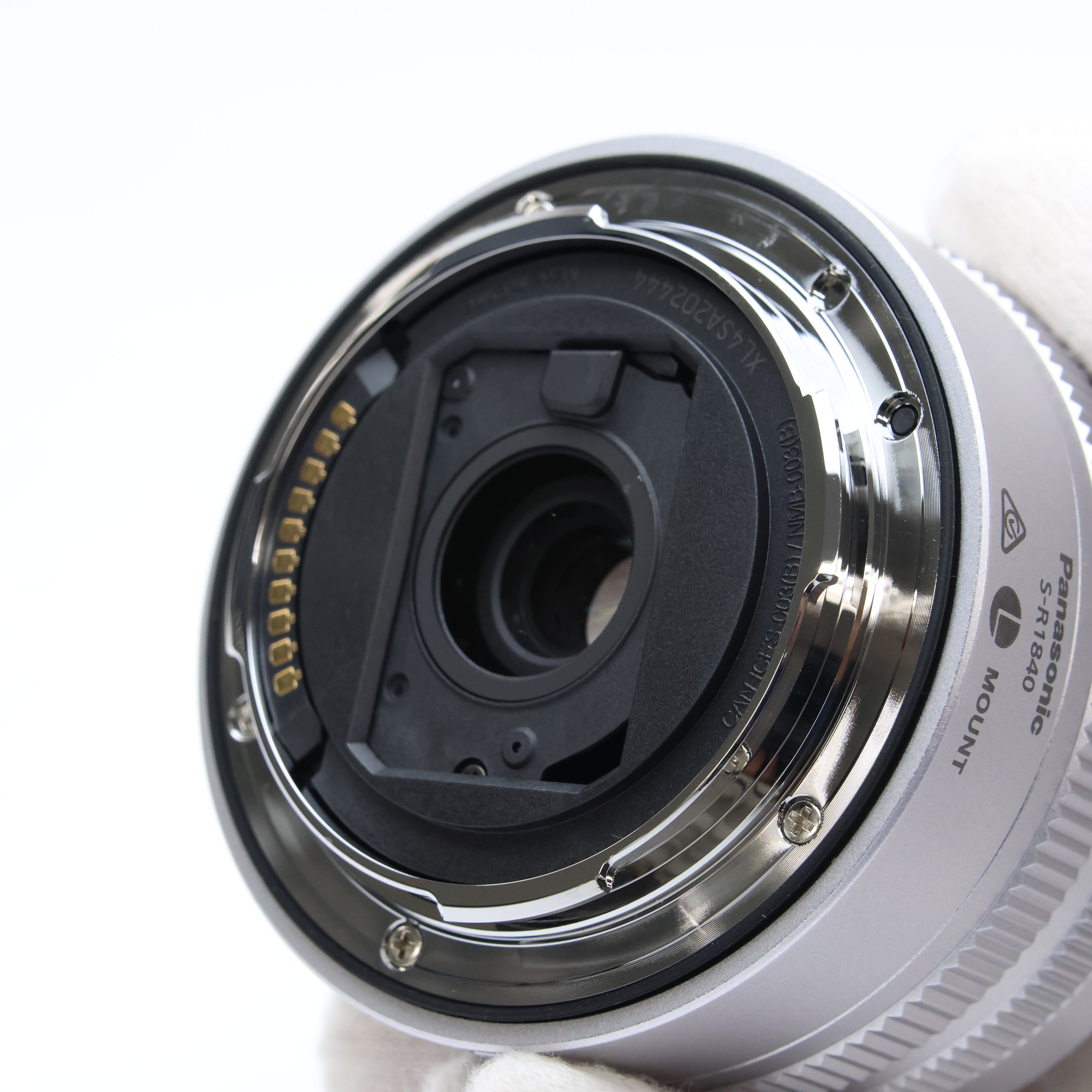 中古)Panasonic (パナソニック) LUMIX S 18-40mm F4.5-6.3 シルバー