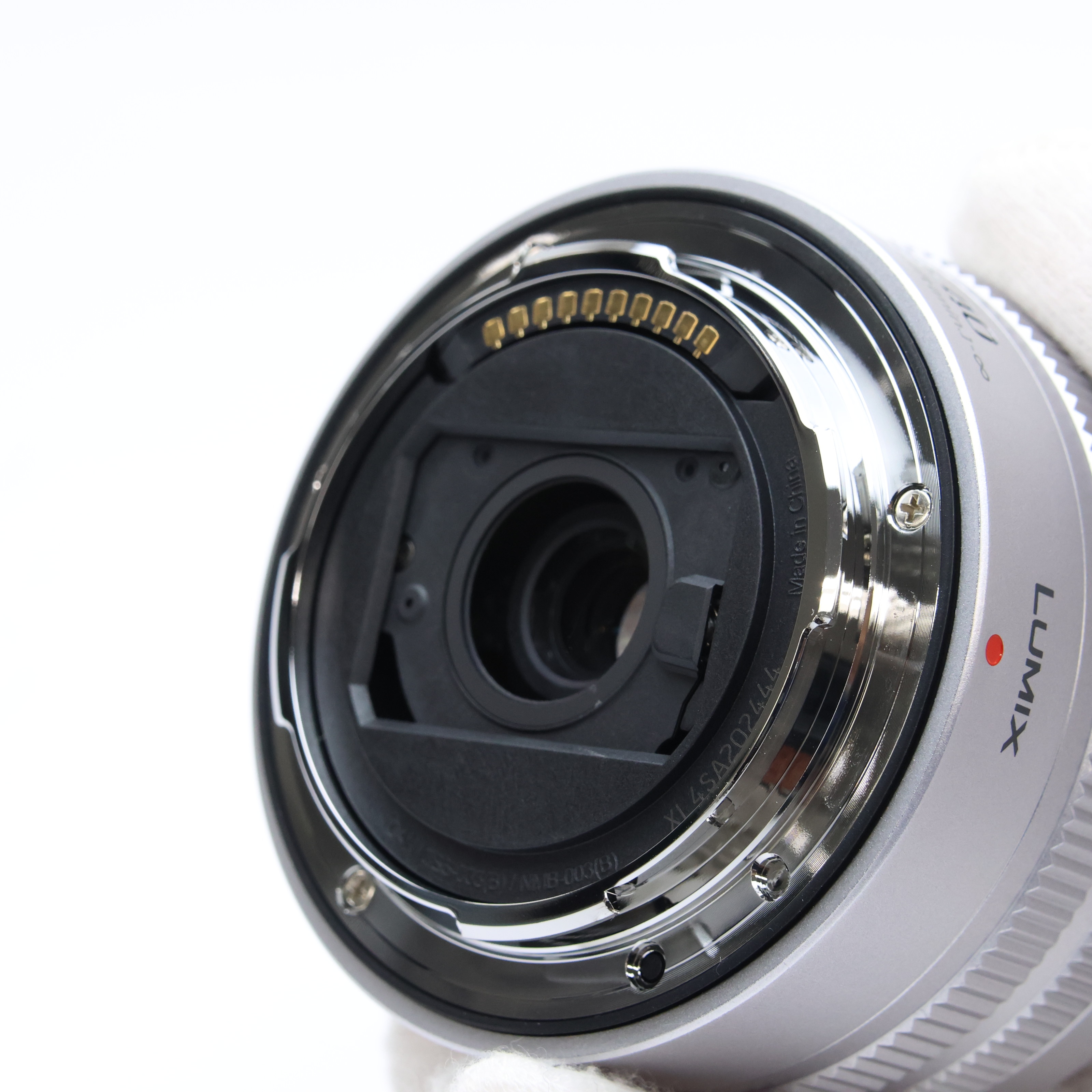 中古)Panasonic (パナソニック) LUMIX S 18-40mm F4.5-6.3 シルバー