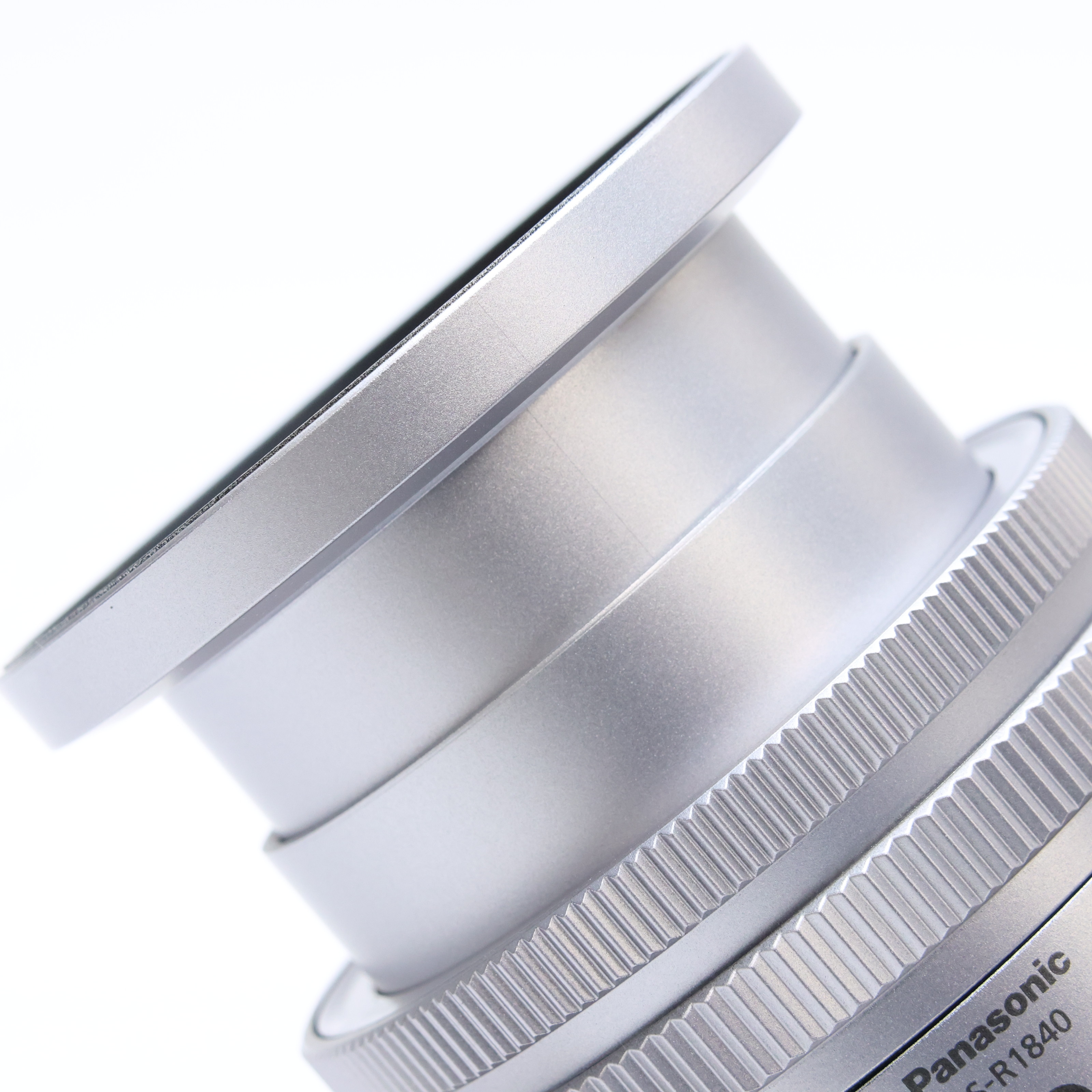 中古)Panasonic (パナソニック) LUMIX S 18-40mm F4.5-6.3 シルバー