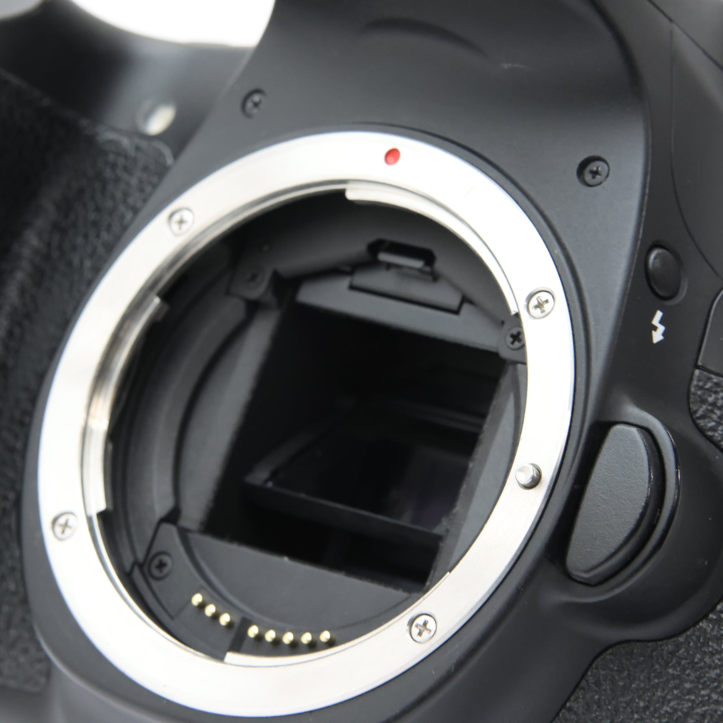中古)Canon (キヤノン) EOS 60D ダブルズームキット（商品ID