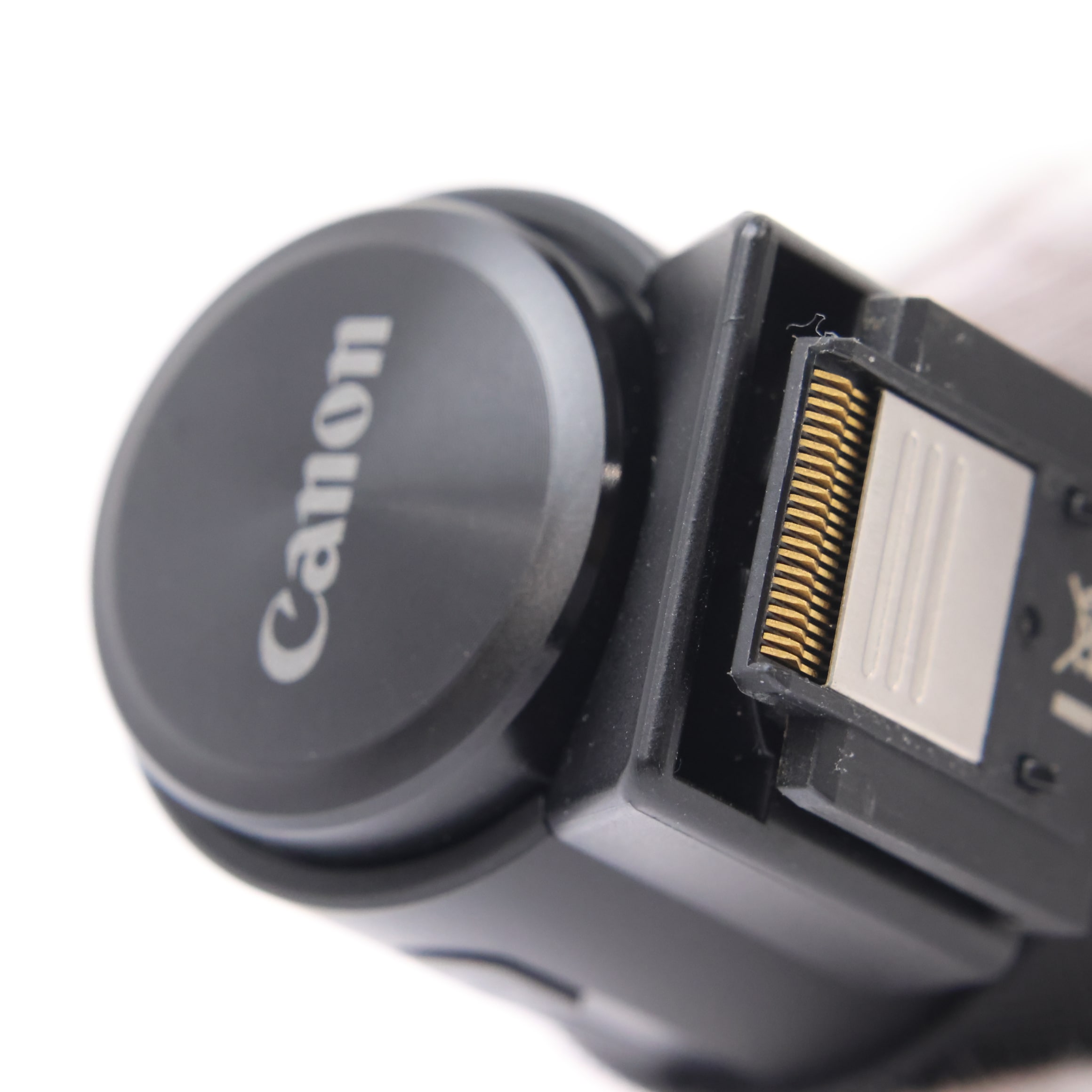 中古)Canon (キヤノン) 電子ビューファインダー EVF-DC2 ブラック