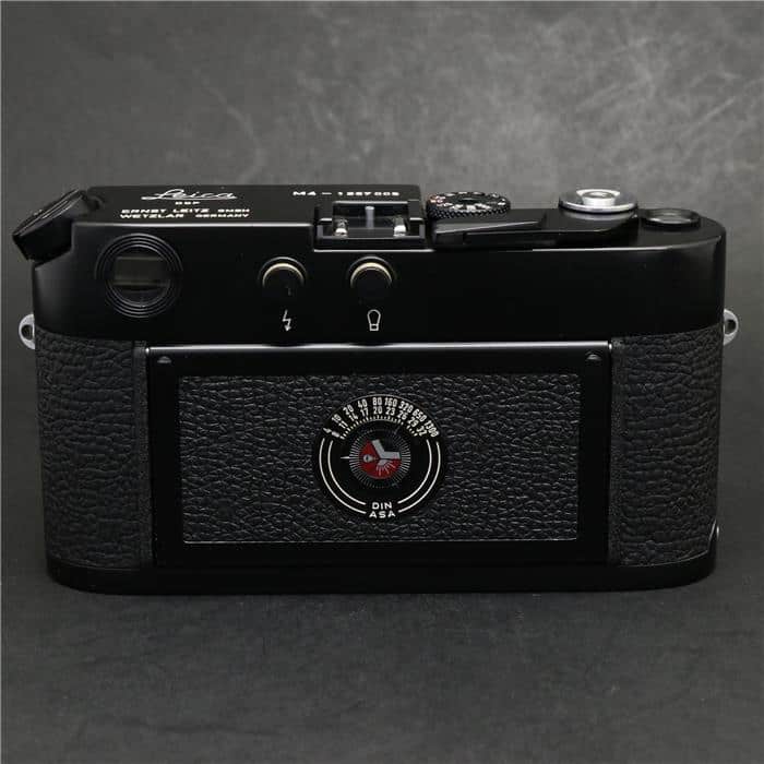 カメラ フィルムカメラ 中古)Leica (ライカ) M4 後塗り ブラックペイント（商品ID 