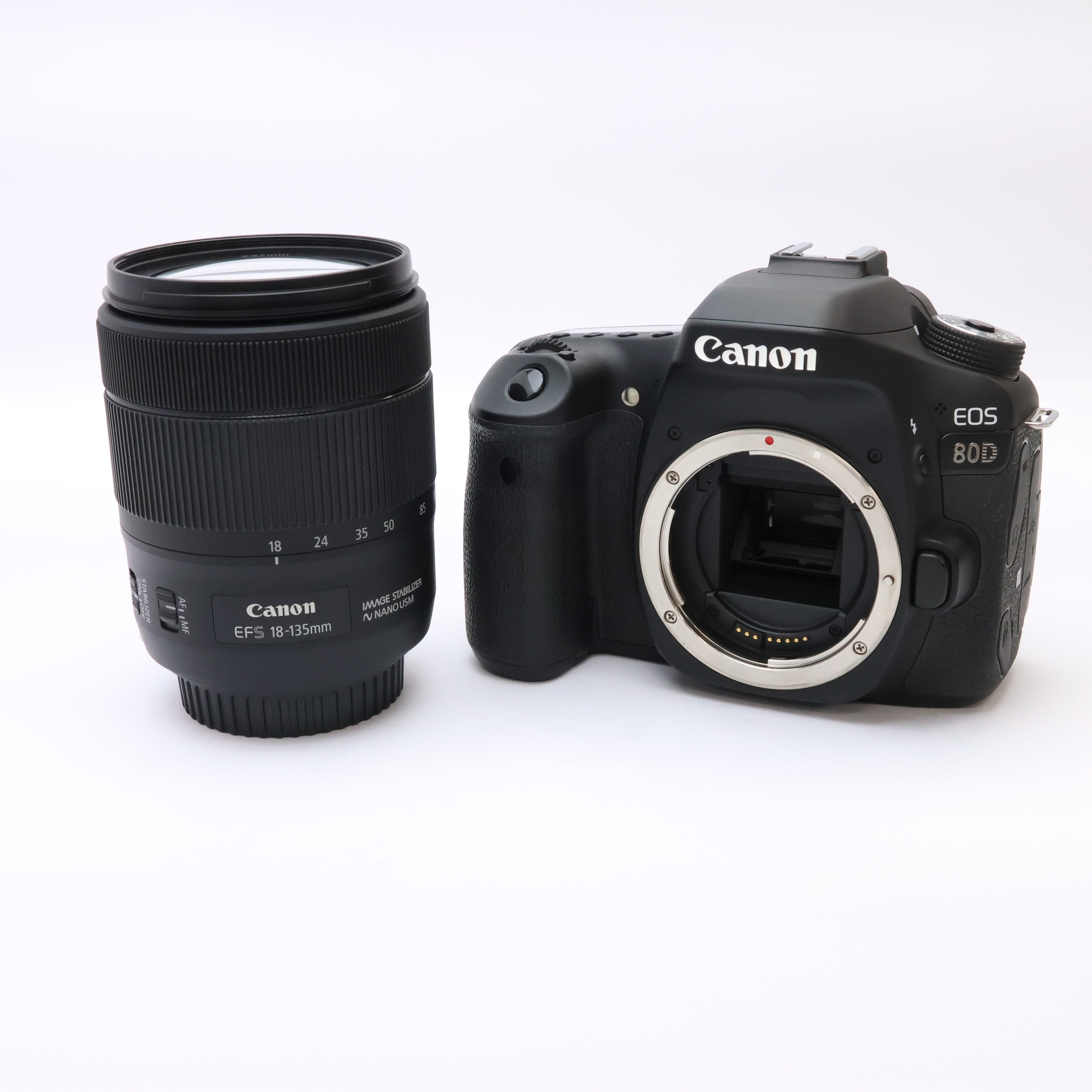 【美品・レンズユニット交換済】Canon EOS 80D 18-135キット 中古)Canon (キヤノン) EOS 80D EF-S18-135 IS USM レンズキット（商品
