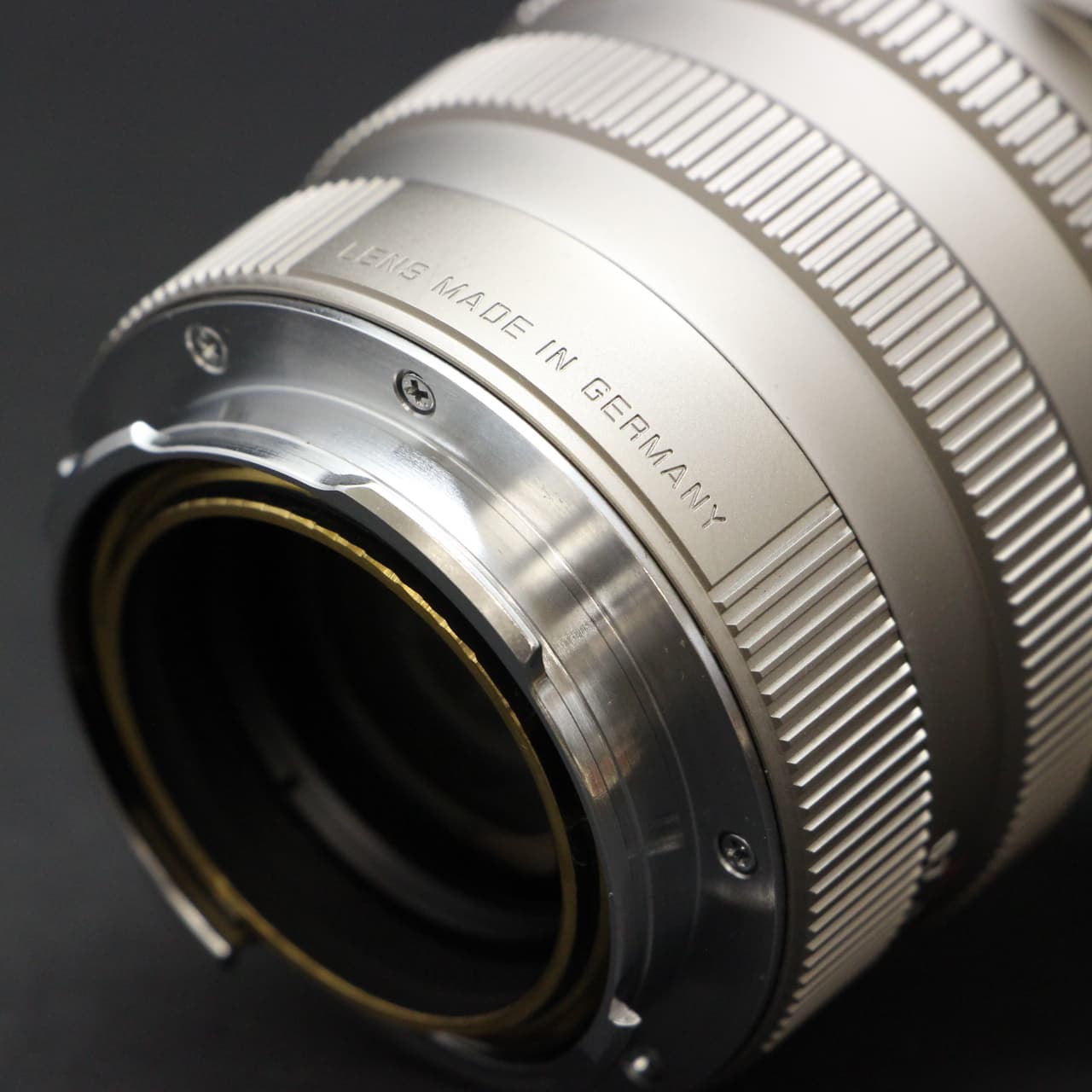 中古)Leica (ライカ) ズミルックス M50mm F1.4 フード組込 チタン