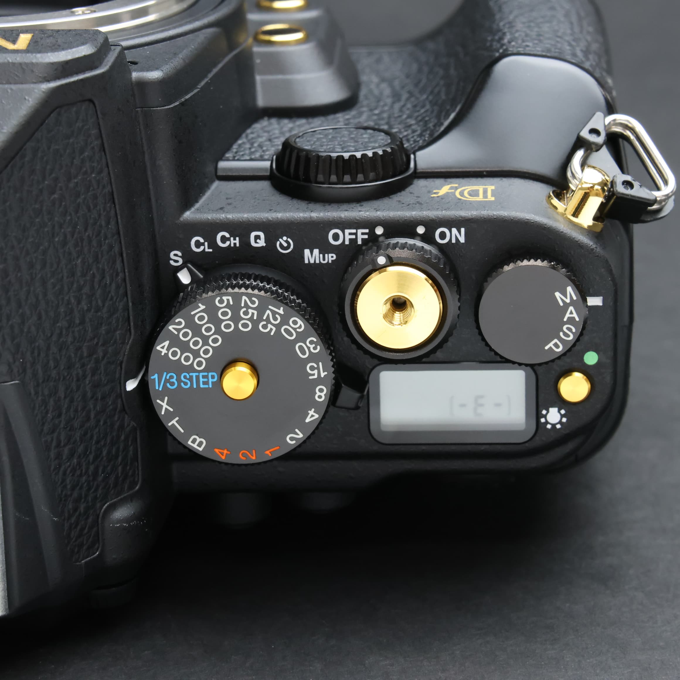 中古)Nikon (ニコン) Df 50mm F1.8G Special Gold Editionキット